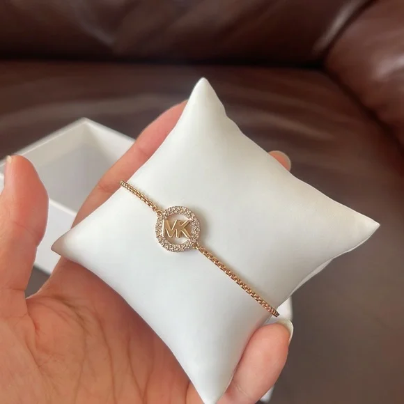 MICHAEL KORS Rose Gold Pave Logo Charm Slider Bracelet MKJ7321791 MKJ7321 NIB - Picture 3 of 6